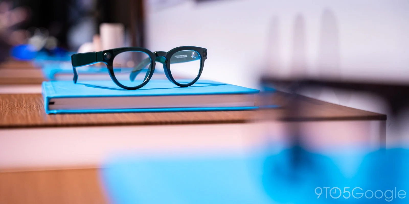 Samsung's Android XR Glasses: A Smartphone-Centric Approach to Smart Wearables