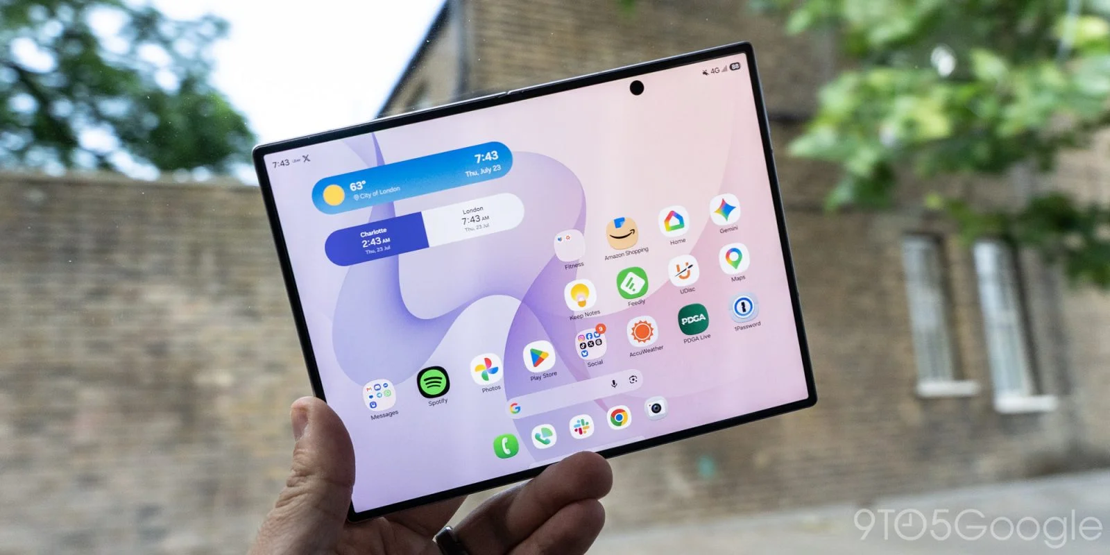Samsung Galaxy Z Fold 8: An In-Depth Look at Its Design and Functionality
